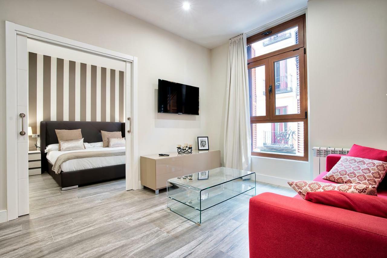 Apartamentos Cava Baja Madrid Exteriör bild