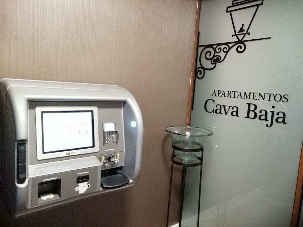 Apartamentos Cava Baja Madrid Exteriör bild