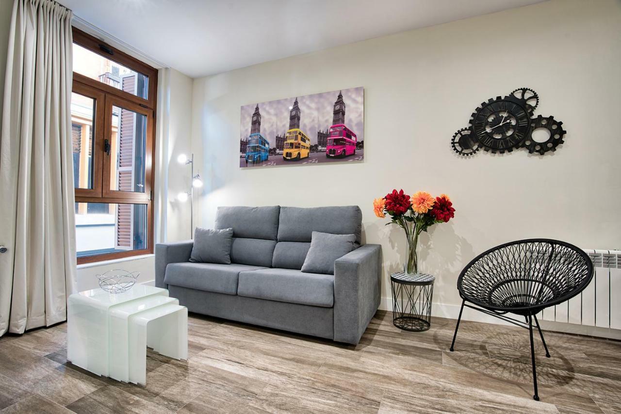 Apartamentos Cava Baja Madrid Exteriör bild